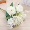 Dekorativa blommor Silk Rose Carnation Artificial Bouquet Fake Flower For Wedding Office El Decoration Table Centerpieces Home Decor
