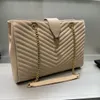 Mittlere Designer-Handtasche, Umhängetasche, Leder, modische Damen-Geldbörse, Umhängetasche, Einkaufstasche, gestreiftes Netz, rot, die gleiche empfohlene Großhandelsgröße 35 cm