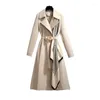 Kvinnors dike rockar varumärke 2023 Spring Autumn Long Women Coat Korean Fashion Slim Belted Khaki Dress Loose Windproect Windbreaker