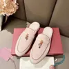 Loro Piano Slipper LP Charms Sandale Chaussures décontractées Hommes Femmes Mocassins à bout rond Décor mental Chic Designer Luxe Pianas Boucle Talon plat Confort 36-47