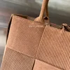 10AトップレベルのレプリケーションBVのデザイナーバッグARCOTOTE BAG 30cmイントレクチオプリーツ織りCorduroy Fabrics Fashion Fashion Women's Real Leather Handbag無料配送