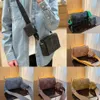 2 в 1 Дизайнерские сумки унисекс CrossBody Bag Кошельки для мужчин и женщин сумки-мессенджеры из воловьей кожи Классические роскошные сумки Черные кошельки с сумкой 231015