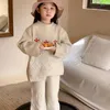 Clothing Sets Two Pieces Autumn Baby Girls Clothes Beige Flower Print Curved Round Collar Knitted Sweaters Loose Wide Leg Pants Trousers