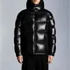 Herr ner parkas topstoney 2023 ny ankomst high-end vit eiderdown glansig jacka rak huva vindtät utkläder snö kappa modemärke utomhus varmt