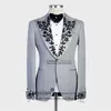 Męskie garnitury moda aplikacja mężczyźni ślubne groom smoking szczupły fit formalny biznes Blazer Bankiet 2 -częściowy zestaw trajes elegante para hombres