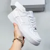 Topp 1 låga barn casual skor för män kvinnor läder klassisk designer trippel vit svart vete utomhus platt sneakers storlek 22-45