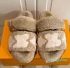 Damer ull glider med vinter päls fluffig päls varma bokstäver sandaler bekväma fuzzy blickflicka flip flop