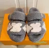 Damer ull glider med vinter päls fluffig päls varma bokstäver sandaler bekväma fuzzy blickflicka flip flop