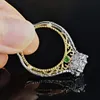Kvinnliga lyxdesigner Guldringar runt Big Moissanite Diamond Shiny Princess Rings smycken PT950 PLATED GIRÖGEN GENTER ANGAGGRAGE WIRGION RING 1915