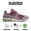 2002R N2002 Running Shoes Protection Pack Pink Rain Cloud Phantom Sea Salt Sail Black Grey Purple Wet Blue Designer Bowling B2002 Trainers for and Women