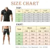 Tute da uomo Uomo Sexy Wetlook Pelle Camicie attillate Pantaloncini Manica corta Girocollo Camicia Top Clubwear Costume di scena Muscolare