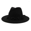 Basker män och kvinnor svart handstickad dekorativ filt hatt konstgjord ull blandning bred slouchy vinter höst lady jazz grossist