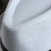 ベレー帽が織られたストローサンシェードハットメンズファッションカジュアルバックルビーチサンホワイトウェディングブラックベルトヘッドデコレーションアクセサリー