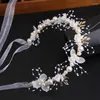 Akcesoria do włosów Dziewczęta Złote naśladowane w wieniec kwiatowy Pearl Flower Elegancka panna młoda Girland Head Hoop Kids Banquet Wedding Pałą