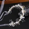 Accessori per capelli Neonate Corona di fiori di perle imitate dorate Elegante sposa Ghirlanda Testa Cerchio Bambini Banchetto Fasce per matrimoni Copricapo