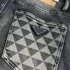 Designer clássico de luxo masculino impresso carta triângulo rótulo vintage lavagem jeans solto estiramento lavagem reta resistente ao desgaste superior linha remendo calças casuais
