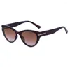 Sunglasses 2023 Women's Cat Eye Personalized Small Frame UV Resistant Glasses Retro Gradient Metal T-shaped Sunnies Gafas