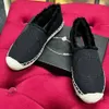 Nytt kvinnors varumärke Espadrilles Fisherman Shoes Autumn Winter Flat Fisharmans Shoes Upper With Brand Logo Non Slip Rubber Sole Stor storlek 35 42