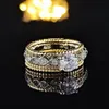 女性の高級デザイナーカップルリングセットスクエアモイサナイトダイヤモンドシャイニーリングジュエリーPT950メッキガールフレンドギフト婚約指輪セット1917