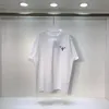 2S Mens T Shirt Erkek Gömlek Tasarımcısı Tişörtler Tees Tese Kısa Kollu Lüks Giysiler Yaz Boş Zaman Nefes Alabilir Baskılı Katlar Yüksek Kaliteli Giysiler Toptan Büyük