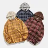 Chemises décontractées pour hommes Mode Hommes Flanelle Plaid avec capuche à manches longues surdimensionnées Femmes Camping en plein air Chemise Bouton Down Sweat à capuche Designer