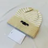 Designer beanie vinter ull stickad ullhatt mjuk och bekväm lyxig vårmössor mode unisex kashmir bokstäver avslappnad