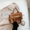 Borse a tracolla Borse Autunno Inverno PU Borsa a tracolla da donna Zaino retrò da donna Patch da lavoro Borsa in morbida peluche Borsa a tracolla Fahion da donnaborse elegantidesigner