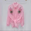 Blouses Femmes Manches longues Printemps Automne Blouse Femmes Tissu de protection solaire Broderie 3D Floral Tops Runway Pearl Diamond Shirt H409