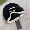 Women Luxury Knitted Wool Hat Ch Designer Knit Cap Fashion Brand Beanies Black White Skull Caps Winter Warm Beanie Ladies Popular Bonnet