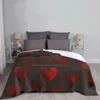 Coperte in lamina rossa di alta qualità, comodo divano letto, morbida coperta con cuori che brillano di lusso, con texture glitterata, superficie imitazione