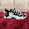 Marchio di lusso Scarpe casual da donna Scarpe firmate Moda stringate 19FW Serie capsule sneakers con plateau abbinate ai colori Moda Coppia traspirante Sneakers B22