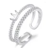 Anneaux de cluster QMCOCO Couleur Argent Corée Élégant Simple Zircon Couronne Double Couche Conception Réglable Femme Bague INS Style Bijoux Accessoires