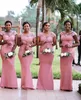 Arabiska aso ebi rosa långa sjöjungfru brudtärna klänningar blommor spetsar elegant piga av hedersklänningar golvlängd kvinnor mössa ärmar bröllop gäst formell fest klänning kl2842