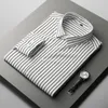 メンズカジュアルシャツ2023春と秋のスタイルプラスサイズレギュラーフィット長スリーブシャツ薄い非アイロンビジネスフォーマルストライプ