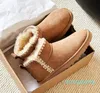 Designer Australia Stivali firmati di marca Scarpe basse invernali di lusso Pelle di pecora Shearling Platform Scivoli in pelliccia Classic Men Australian Tasman Boot Size