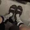 Novas Sandálias Usam Lã Sola Plana Balencaiiga Chinelo Shearling Grosso no Verão Sandália de Pele de Carneiro Integrada Mulheres de Fundo Casual Flip Furry Flops WR44