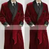 Costumes pour hommes Blazers 2023 Arrivée Velvet Hommes Costume Groom Tuxedos Châle Revers Mariage Terno Masculino Slim Fit Blazer Veste 1 PC 231027