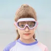 Schwimmbrille für Kinder, verstellbar, großer Rahmen, Anti-Beschlag-Schwimmbrille, für den Außenbereich, UV-Schutz, Schwimmbrille mit Brillenetui 231030