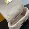 10A Sac à chaîne de luxe classique boîte rigide en peau de mouton à la mode en métal Flip Twist Lock épaule sacs à bandoulière coulissant chaîne réglable sous les bras sacs à provisions