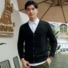 Suéteres masculinos 2023 primavera outono algodão malha cardigan fino manga longa versão coreana moda v-pescoço suéter simples casaco casual