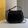 2023 Diseñador Bolso de hombro de cuero de alta calidad Embrague de lujo Mujeres Cartera en relieve Bolso de cadena Bolso de hombro para mujer F Diseñador Satchel 1988