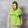 Lenços moda ultraleve ao ar livre para baixo lenço mulheres impermeável xale inverno leve quente macio cor sólida Puffy poncho capa com chapéu 231030