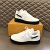 2023 Men Women Sneakers men OG Sneakers Sail University Gold PRM Game Royal Cactus Man Trainers Sports One White Casual Shoes
