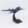 DIECAST Model Stop 1 200 Scale C130 Transport Aircraft z samolotem stojącym na stół Prezenty dla dorosłych Dekoracja Prezent 231030