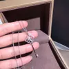 T-ketting Klassiek nieuw sterling zilver, niet-vervagend Chinese knoop. Sleutelketting vrouwelijke trui-keten-bottenketting met doos