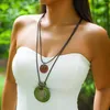 Anhänger Halsketten Ethnische Vintage Runde Holz Eisen Blatt Für Frauen Boho Lange Seil Kette Schmetterling Elefant Halskette Weiblichen Schmuck