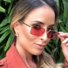 Gafas de sol retro pequeño marco cuadrado doble haz gafas de metal personalidad europea y americana para mujeres