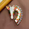 Broschen CINDY XIANG Mehrfarbige Strass-Giraffe-Brosche Vintage-Mode-Tier-Pin Unisex-Partyschmuck 2 Farben erhältlich Hohe Qualität