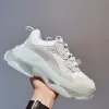 17fw trippel S män kvinnor designer casual skor plattform sneakers clear sole svart vit grå röd rosa blå kungliga gröna herrtränare jogga promenader