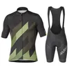 Set da corsa Tuta da ciclismo Camicia a maniche corte Cintura con cuscino I pantaloncini assorbono il sudore.